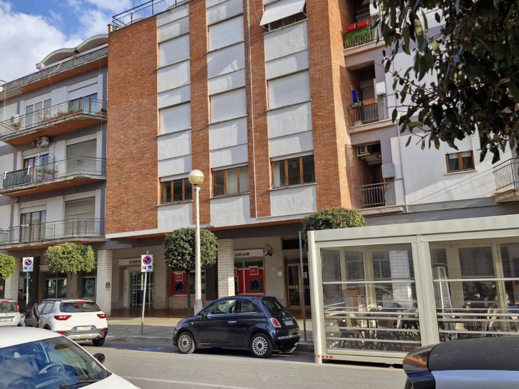 Appartamento a Sabaudia in Corso Vittorio Emanuele II - Foto 2
