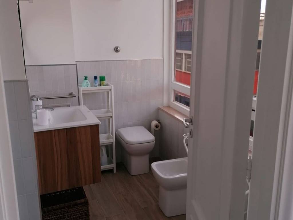 Appartamento a Foggia in Piazza Umberto Giordano - Foto 5