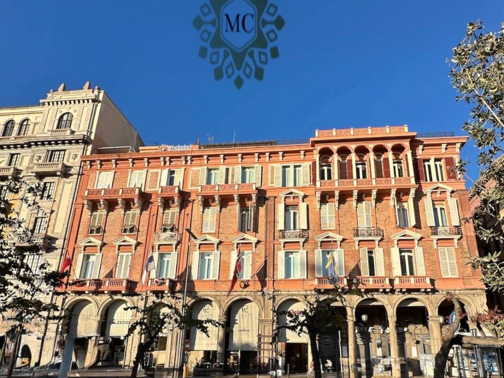 Appartamento a Cagliari in Via Roma, 121 - Foto 2