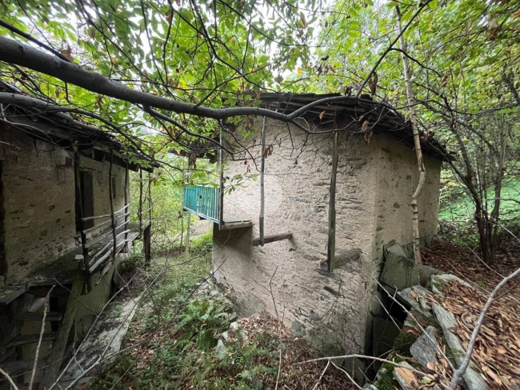 Rustico / casale a Bagnolo piemonte in VIA PRAVALLINO, 3 - Foto 2