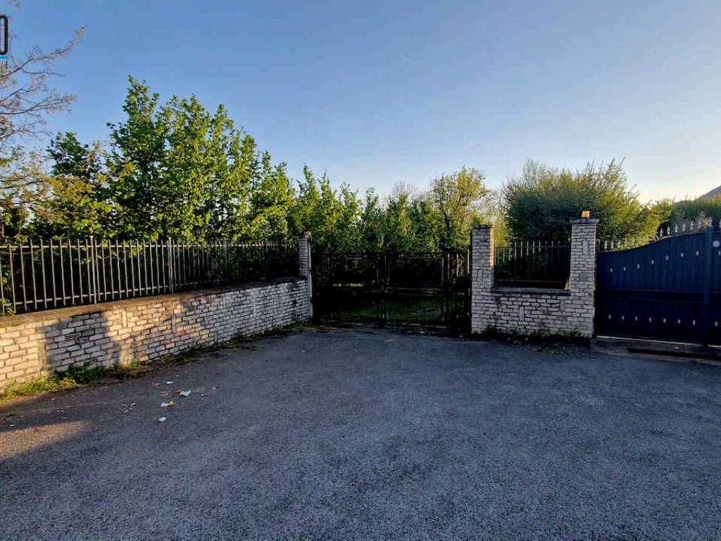 Terreno a Capriglia irpina in Via Breccelle, 84 - Foto 2