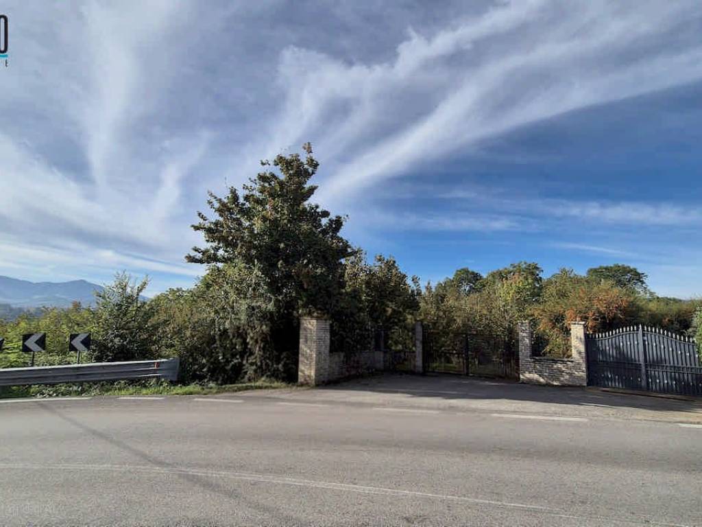 Terreno a Capriglia irpina in Via Breccelle, 84 - Foto 3