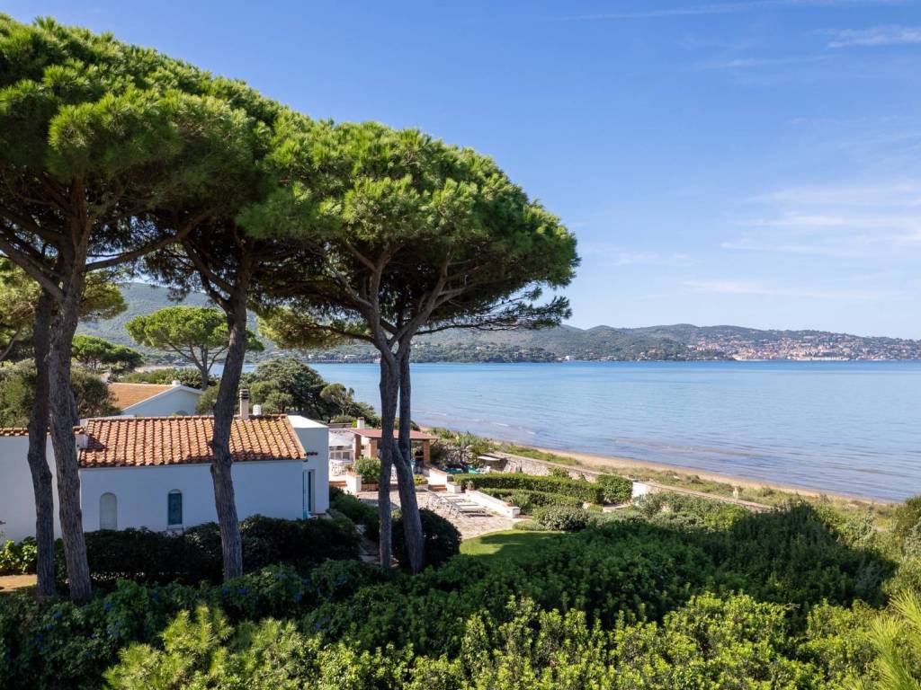 Villa a Orbetello in Strada Provinciale Giannella - Foto 4