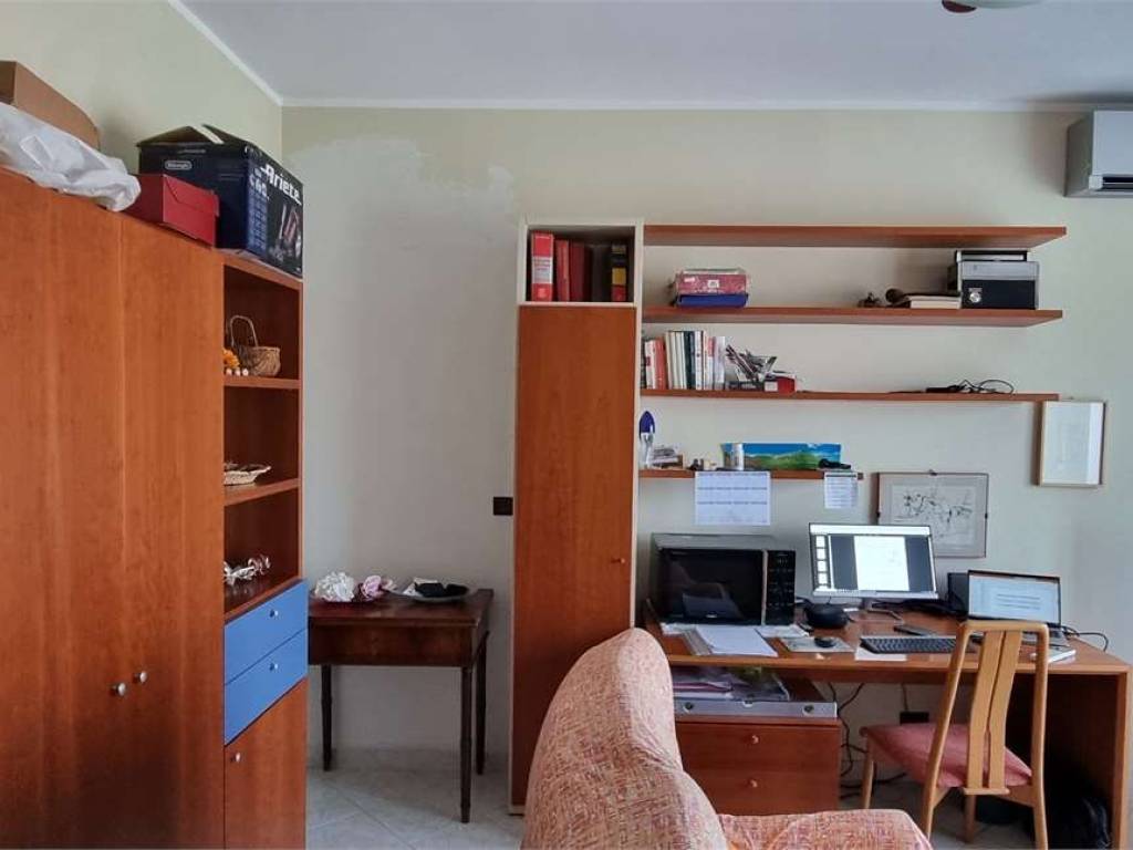 Appartamento a Piossasco in Via pinerolo , 155 - Foto 2
