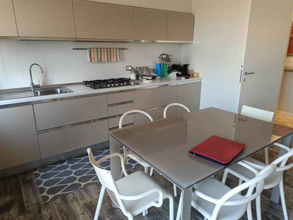 Appartamento a Casale monferrato in Via Giulio Monteverde, 5 - Foto 4