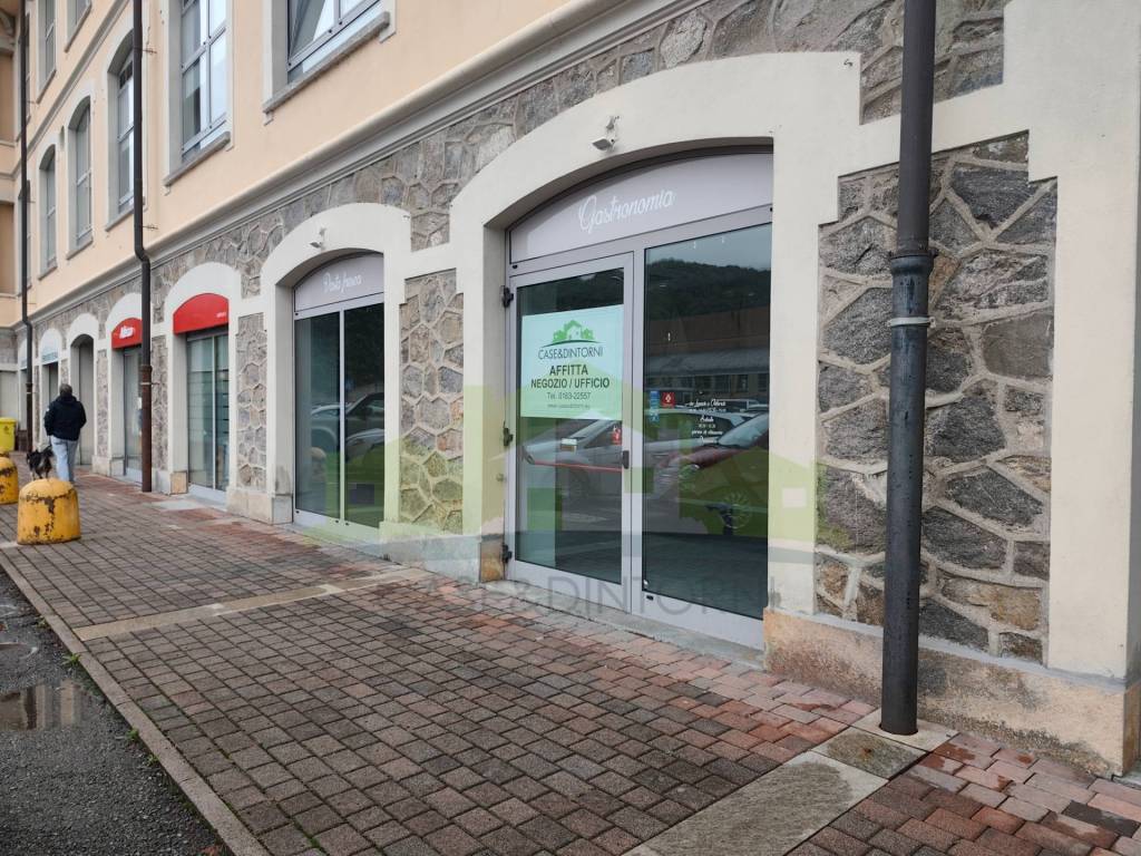 Immobile a Borgosesia in viale varallo, 33 - Foto 2