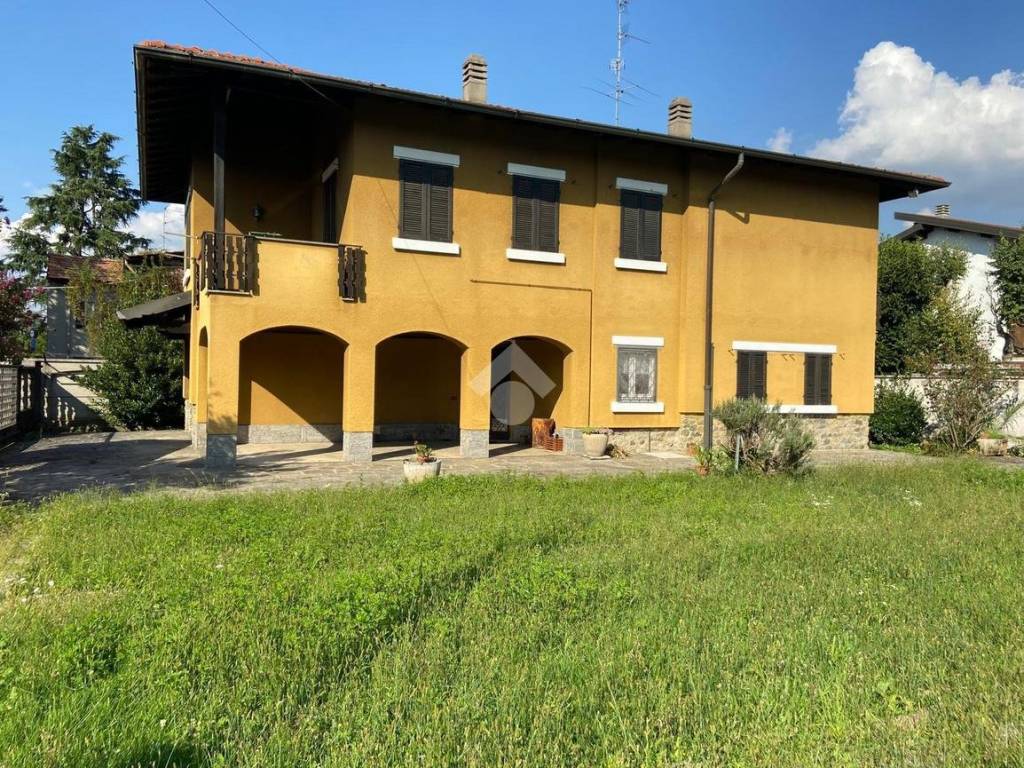 Casa indipendente a Samarate in Via Torino, 26 - Foto 5