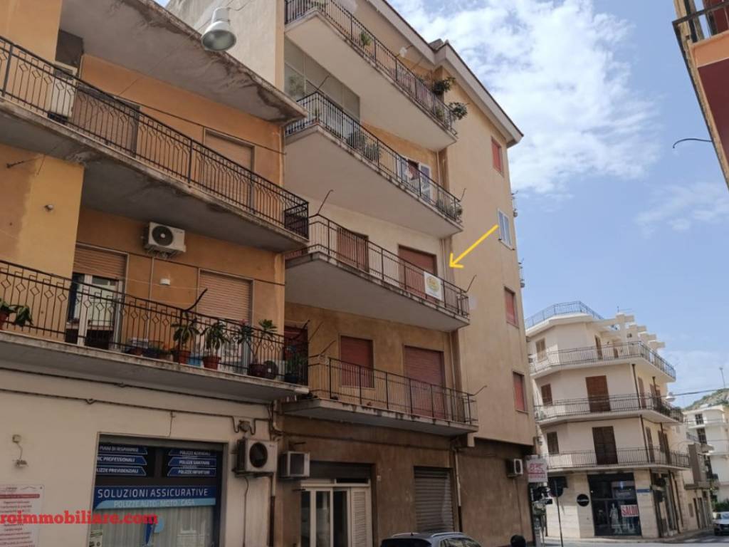 Appartamento a Scicli in Via Emanuele Filiberto - Foto 2