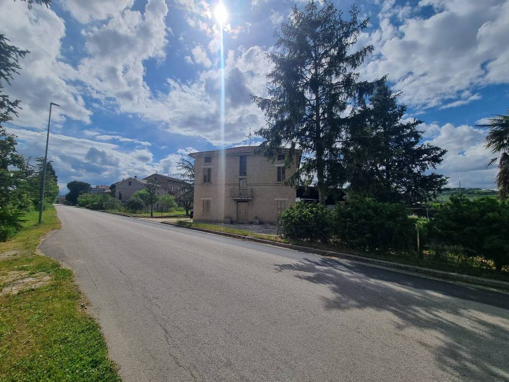 Casa indipendente a Corridonia in Contrada San Claudio - Foto 3