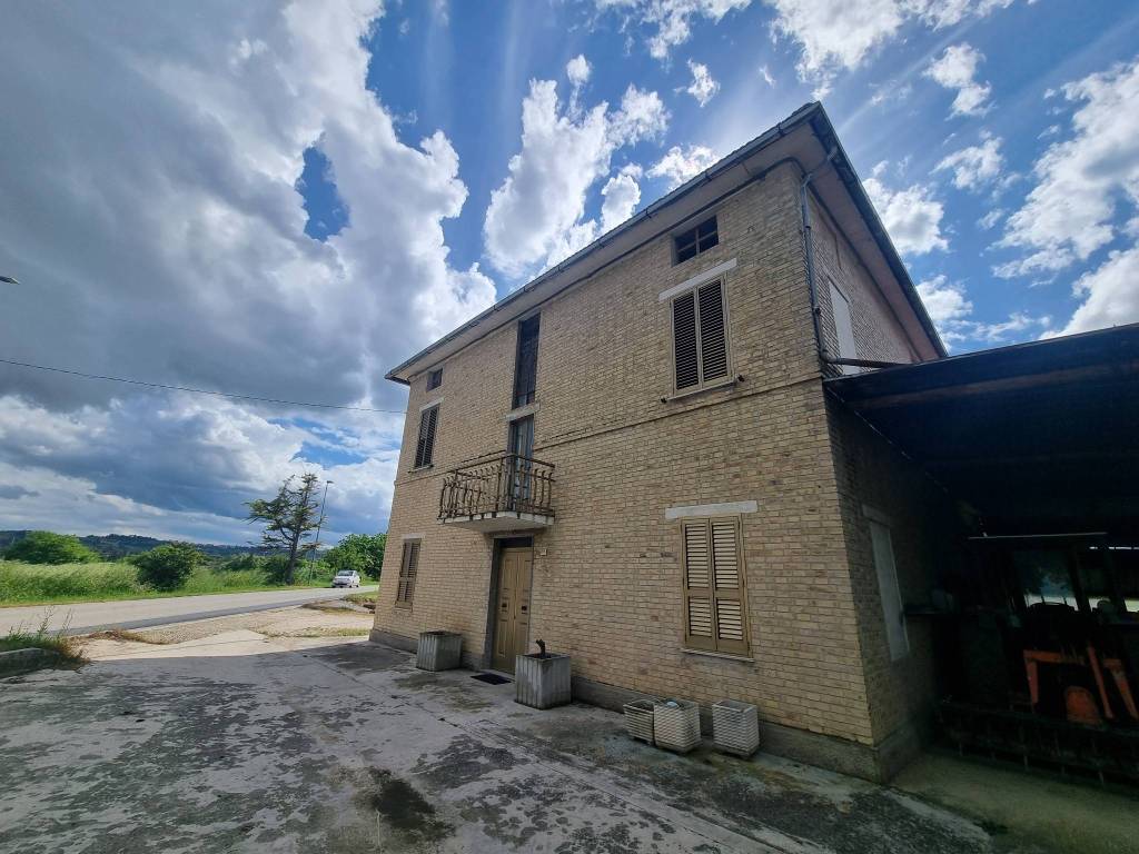 Casa indipendente a Corridonia in Contrada San Claudio - Foto 5