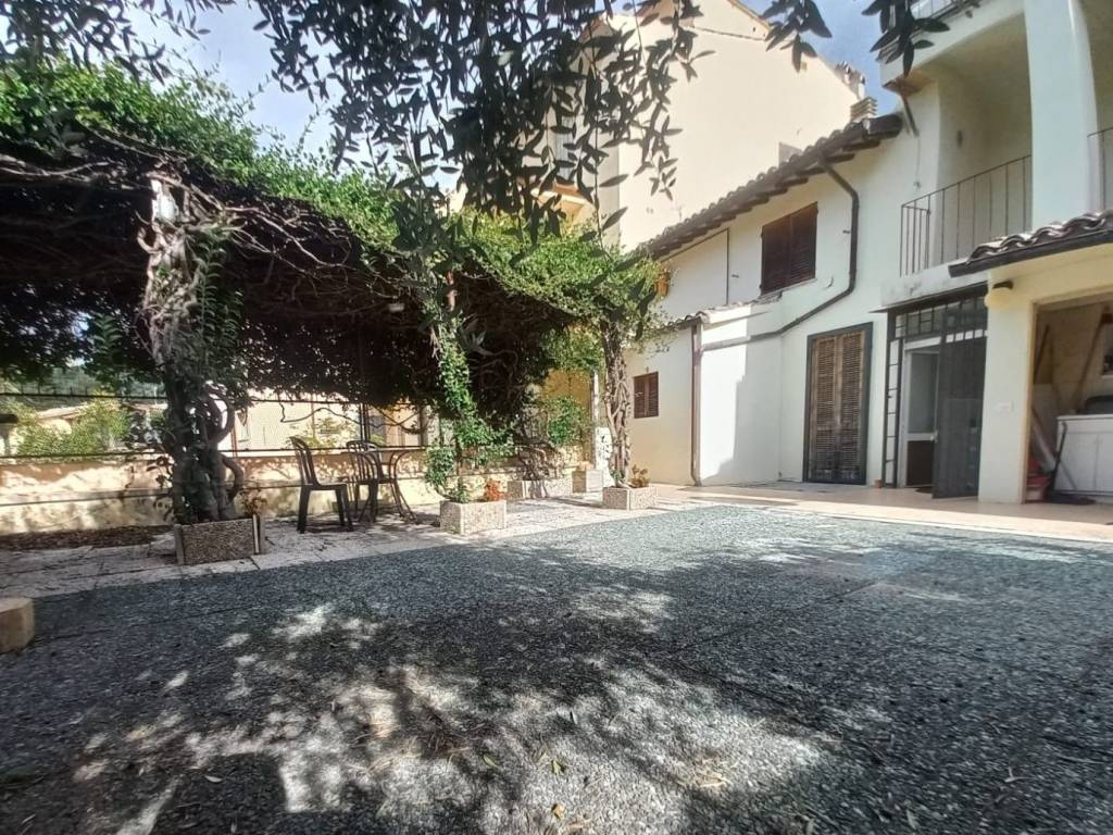 Appartamento a Spoleto in Via delle Terme - Foto 3