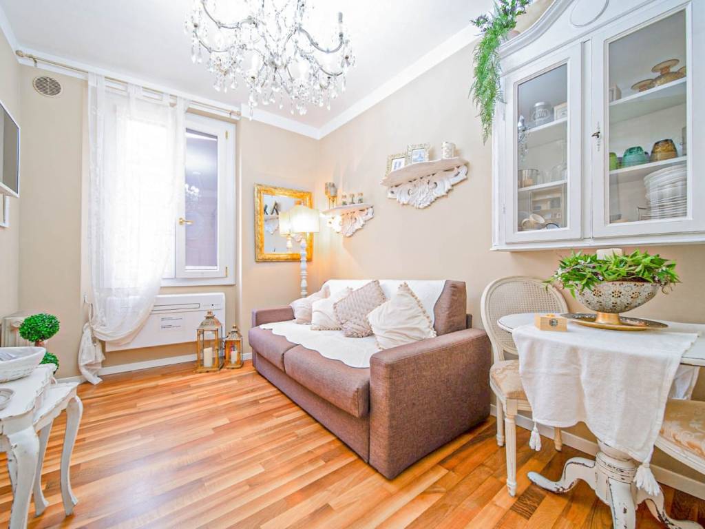 Appartamento a Verona in Vicolo Pietrone - Foto 2