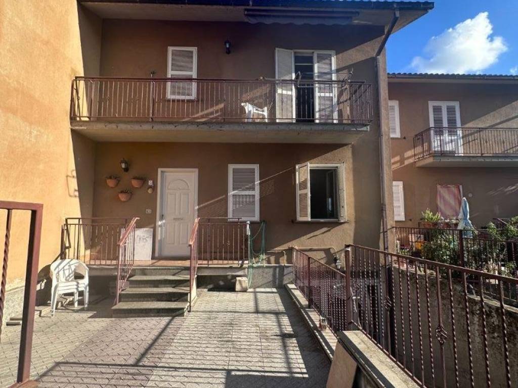 Villetta a schiera a Monte romano in Via Giacomo Matteotti, 6 - Foto 3