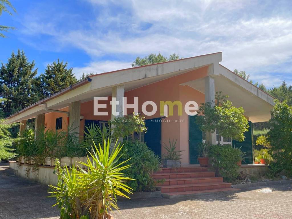 Villa a Andria in Contrada Femmina Morta - Foto 4