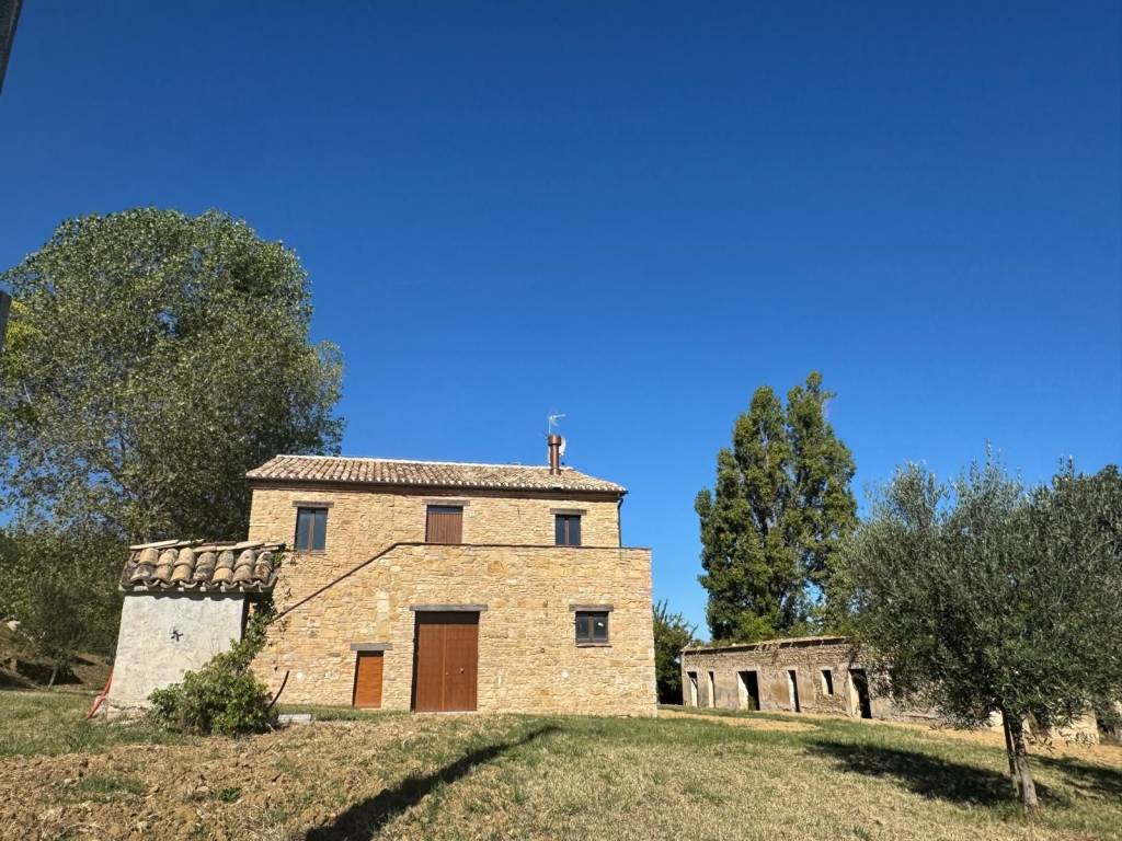 Rustico / casale a Cingoli in Località Avenale - Foto 3