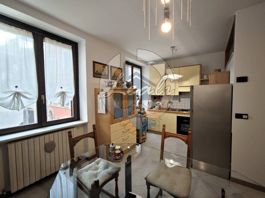 Appartamento a Tolentino in VIA VALPORRO, 46 - Foto 4