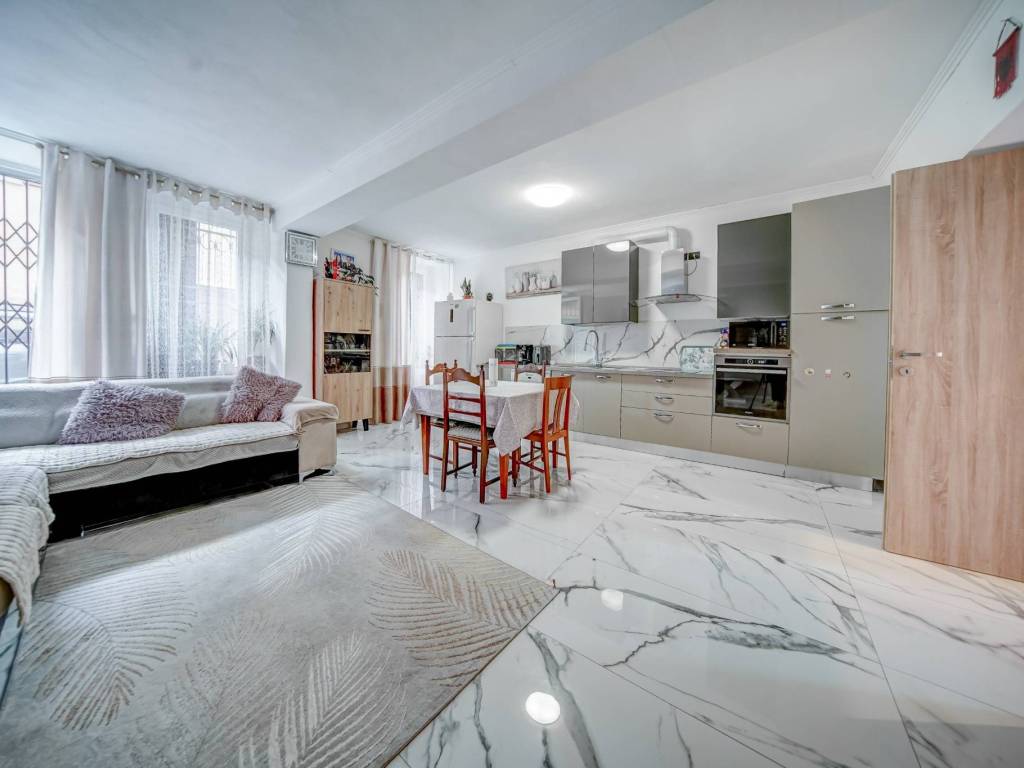 Casa indipendente a Besozzo - Foto 4