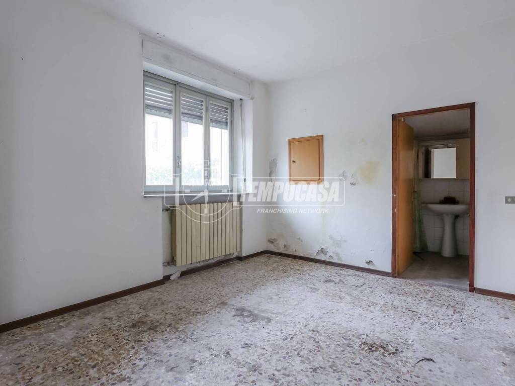 Casa indipendente a Cardano al campo in Via AL PARCO 17 - Foto 3