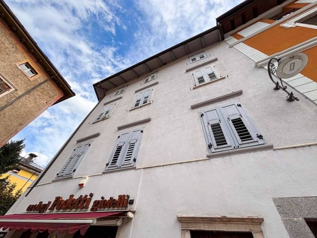 Appartamento a Malè in Piazza Dante, 38 - Foto 3