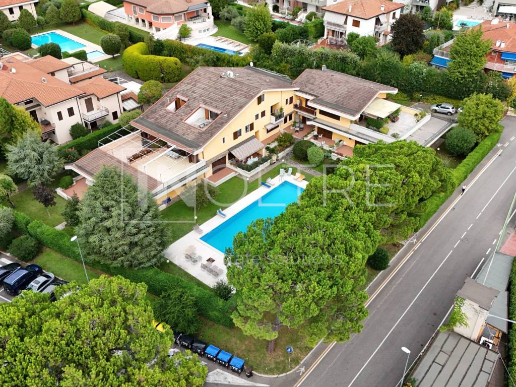 Appartamento a Bardolino in Via Campagnola, 11 - Foto 2