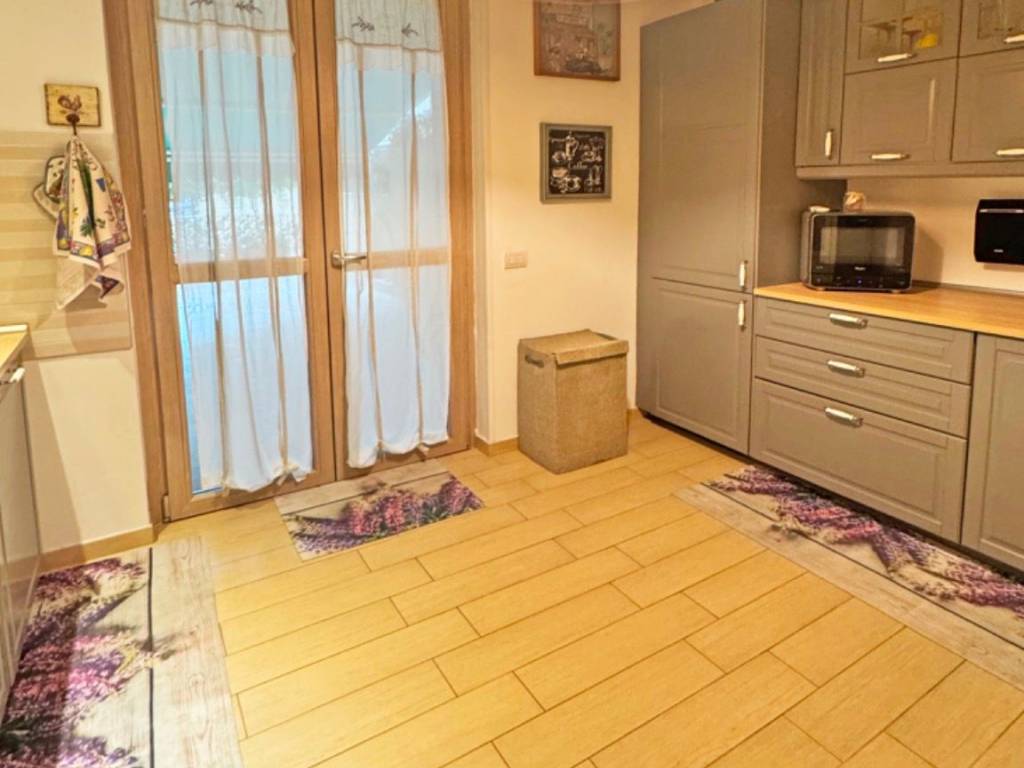 Appartamento a Chiavari in Corso Cristoforo Colombo - Foto 5