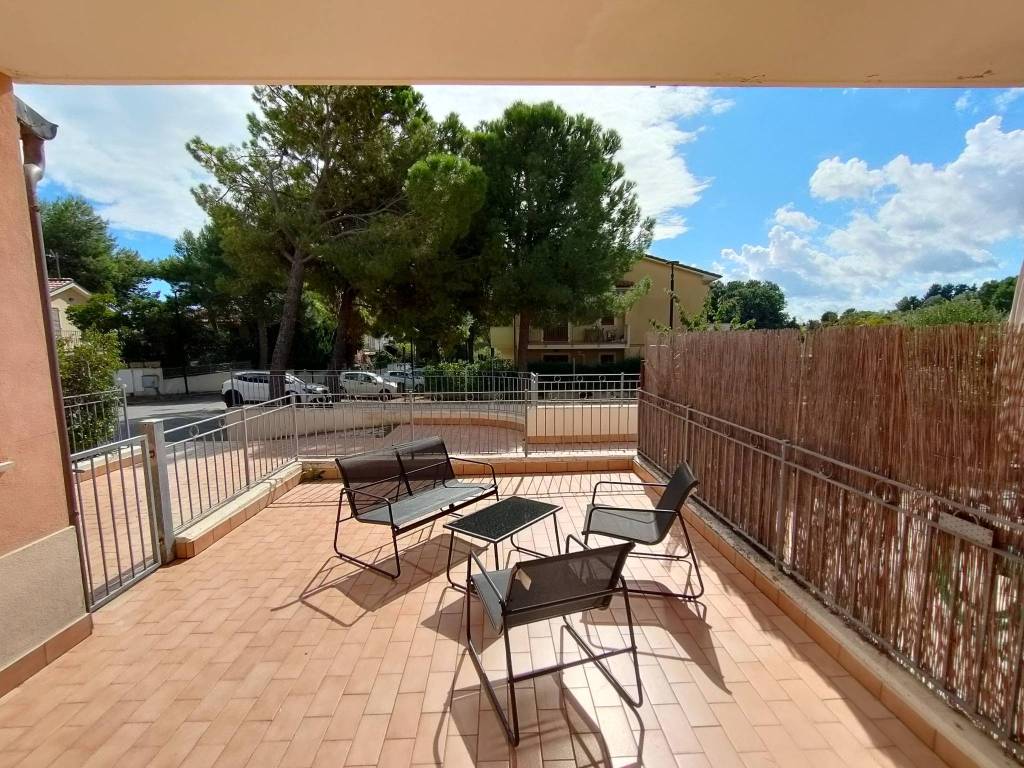 Appartamento a Sirolo in Piazza Giacomo Brodolini - Foto 4