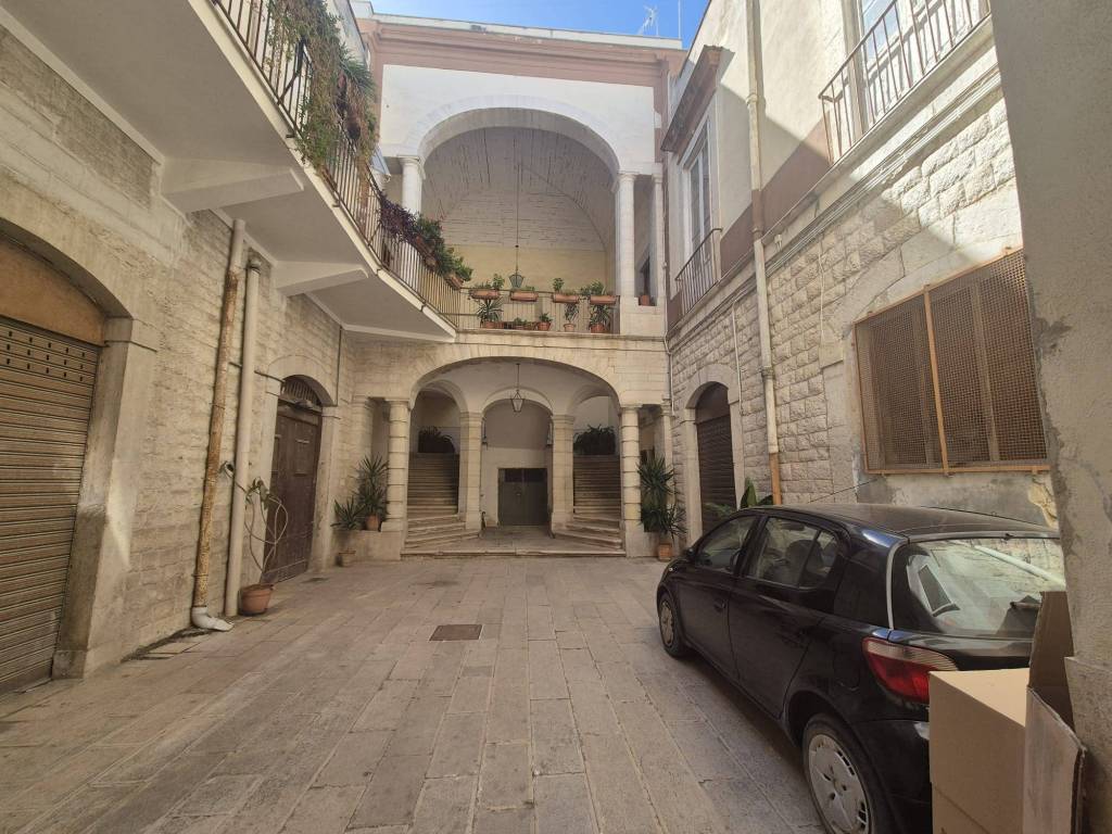 Appartamento a Trani in Via Pedaggio Santa Chiara - Foto 4