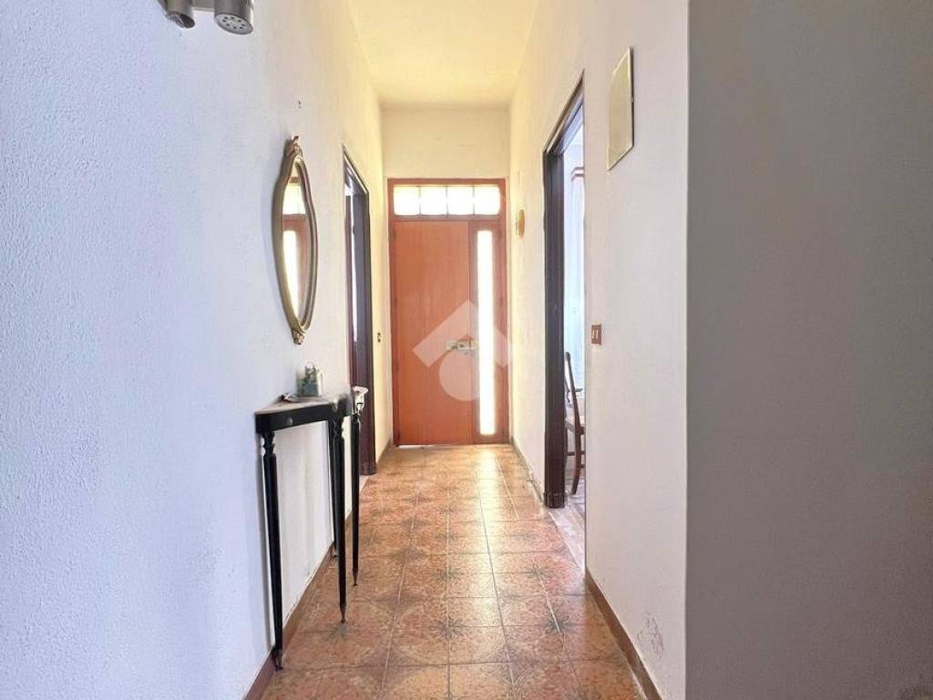 Appartamento a Solarussa in Via Imbriani, 35 - Foto 2