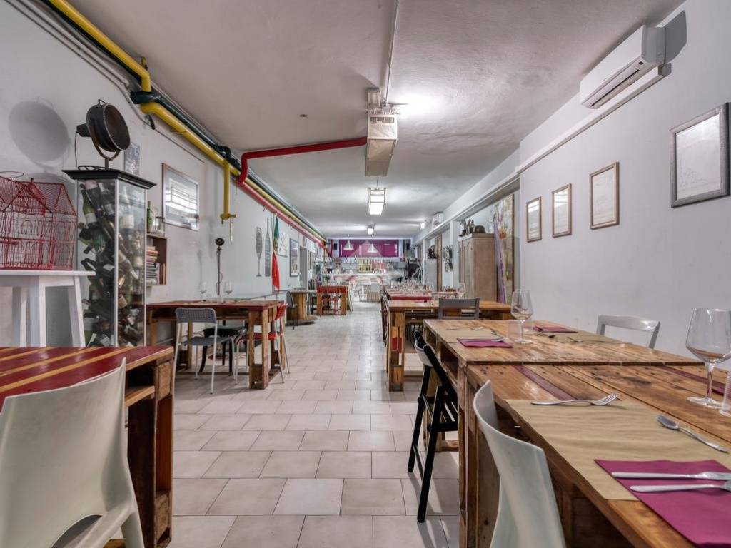 Immobile a Bologna in Via FILIPPO ANTOLINI, 7 - Foto 5