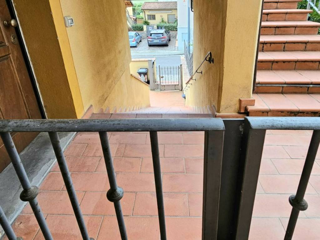 Appartamento a Carmignano in Via Lombarda - Foto 2