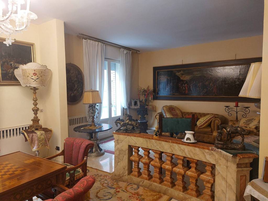 Appartamento a Bologna in Via Guglielmo Marconi, 45 - Foto 2