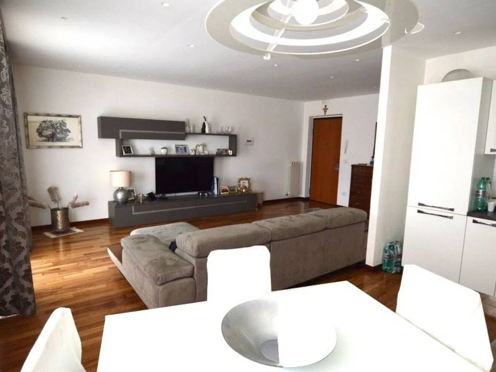 Appartamento a Lavello in Via Papa Giovanni Paolo I, 5 - Foto 4