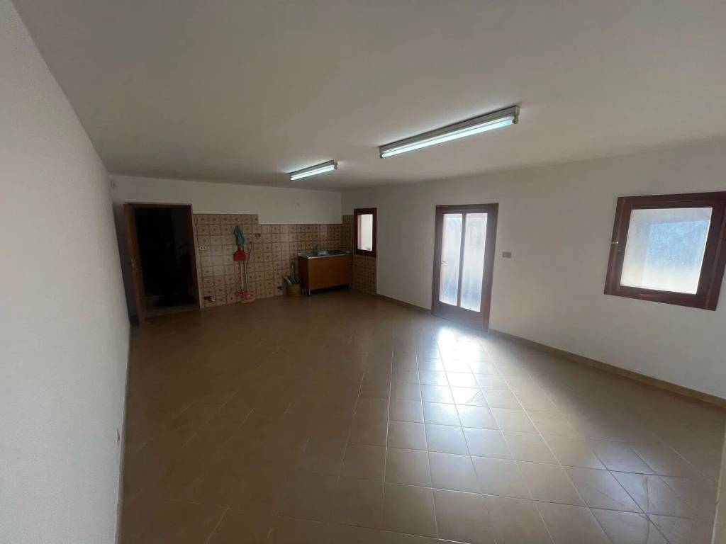 Villa a Lavello in Via Oberdan, 68 - Foto 2