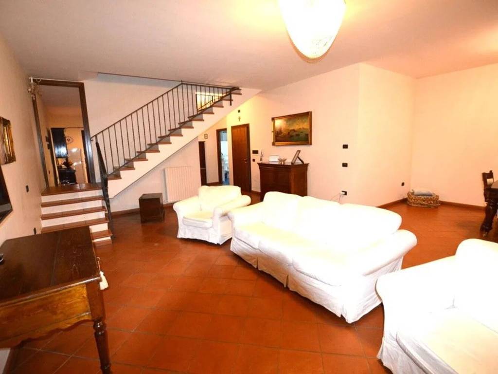 Appartamento a Lavello in Via Alessandro Manzoni - Foto 3