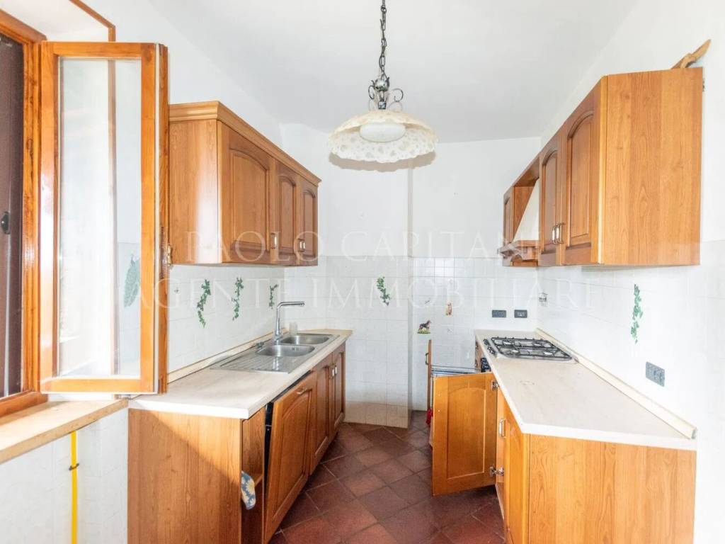 Appartamento a Castelnuovo berardenga in Via Dell'Uva - Foto 5