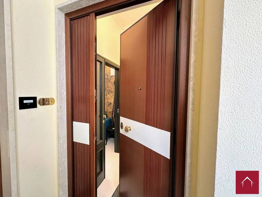 Appartamento a Barletta in Piazza Principe Umberto, 16 - Foto 2