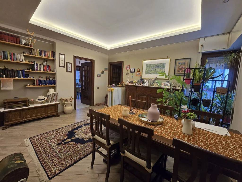 Appartamento a Monte porzio catone in Via Xxv Aprile - Foto 5