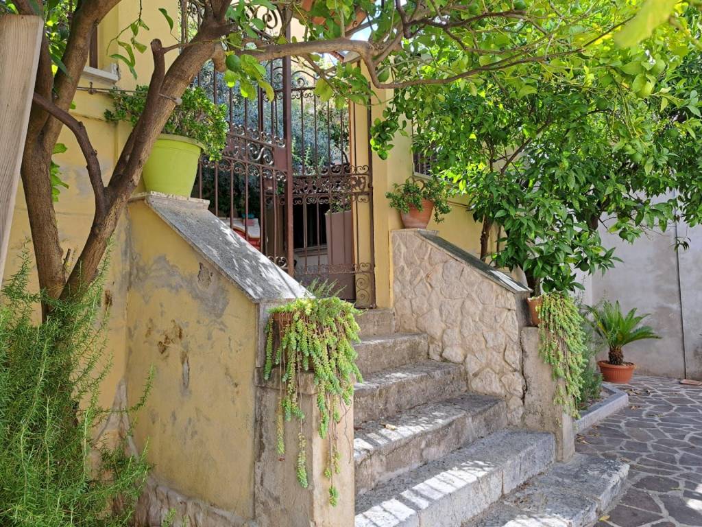Casa indipendente a Maddaloni in Via Belvedere - Foto 4
