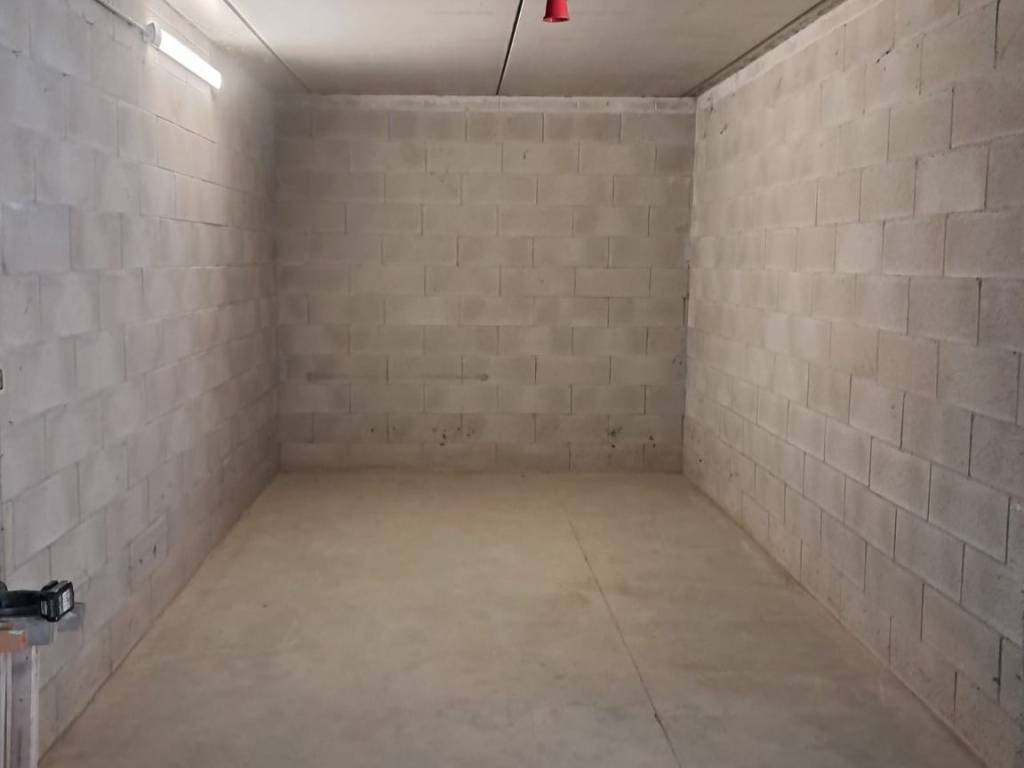 Box / garage a Moncalieri in Via Monviso - Foto 2