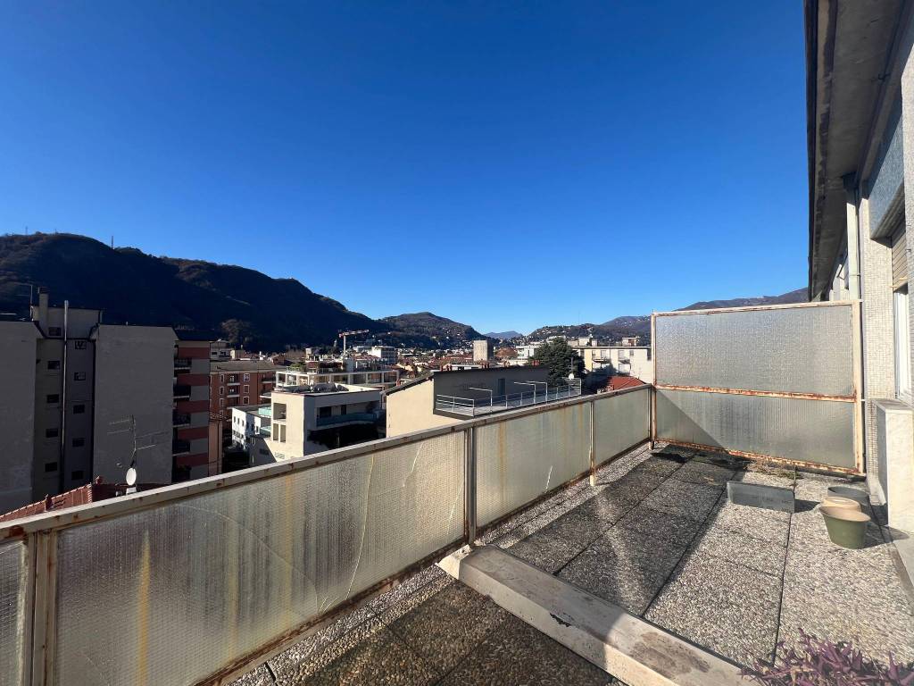 Appartamento a Como in Via Mentana - Foto 5