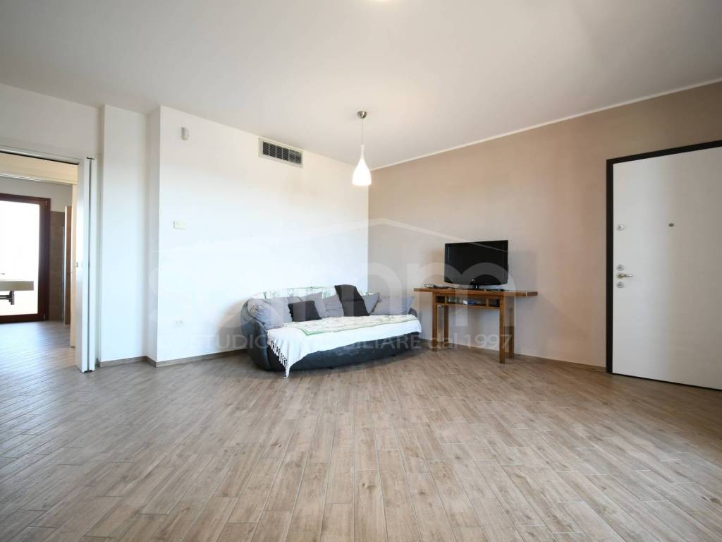 Appartamento a Cagliari in via edina altara, 7 - Foto 2