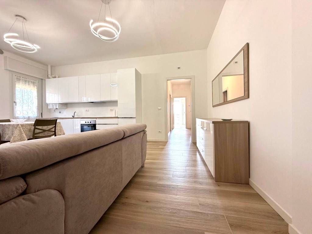 Appartamento a Sirmione in Via Verona - Foto 3