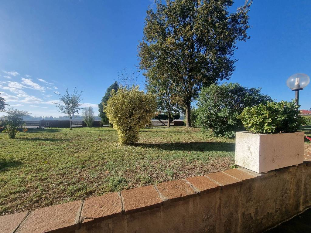 Villa a Bondeno in Via Provinciale - Foto 5