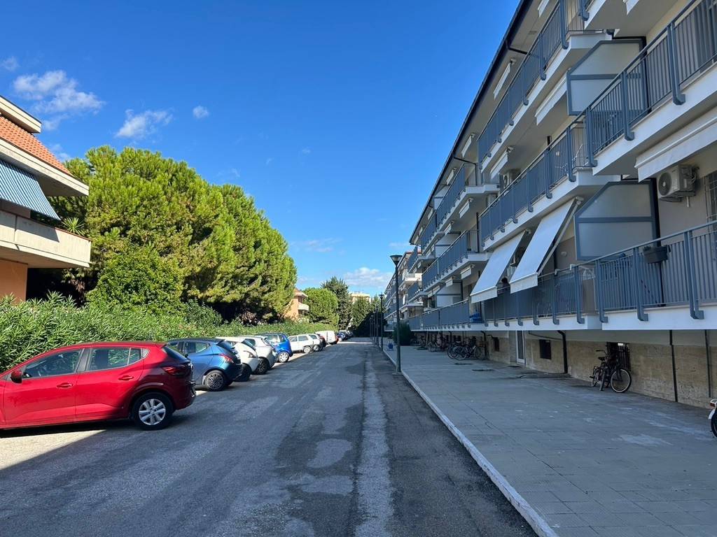 Box / garage a San benedetto del tronto in Via Fanfulla da Lodi, 20 - Foto 2
