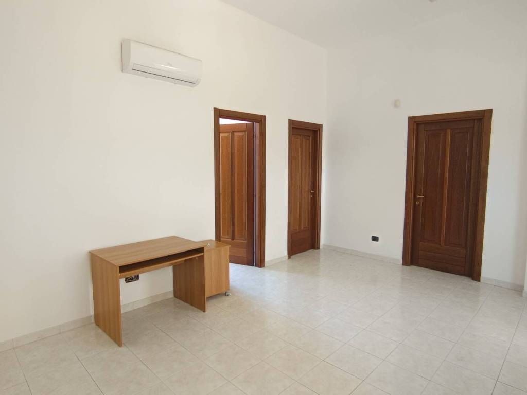 Immobile a Lecce in Viale Giuseppe Grassi - Foto 2
