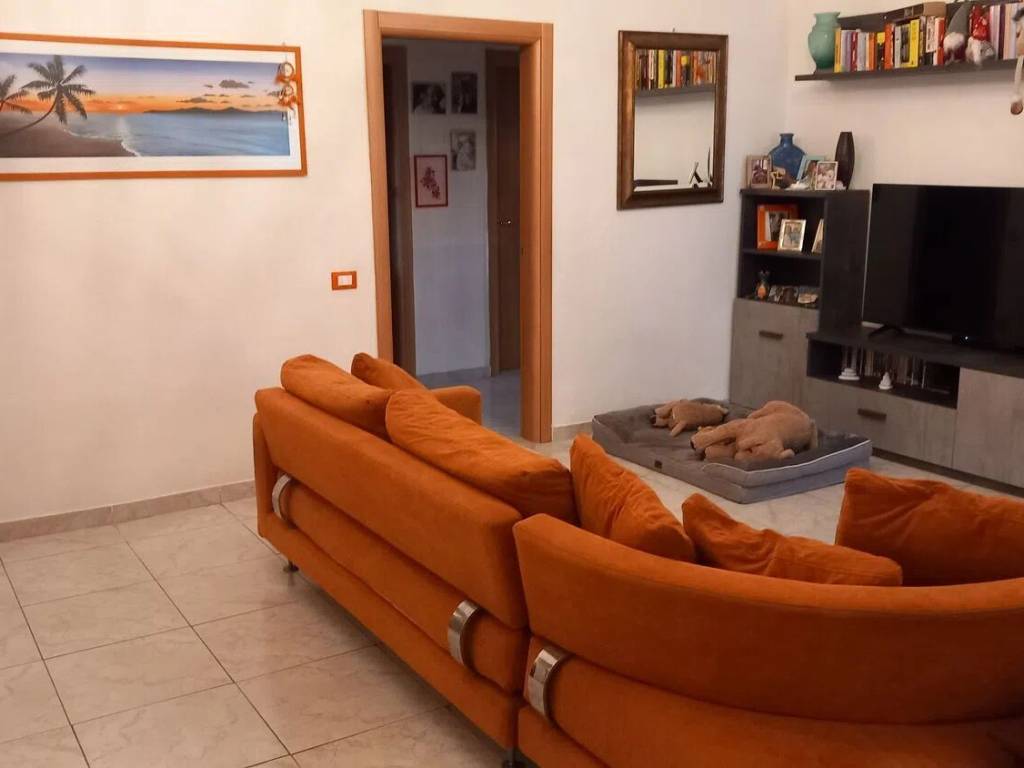 Appartamento a Piombino in Via Giordano Bruno - Foto 3