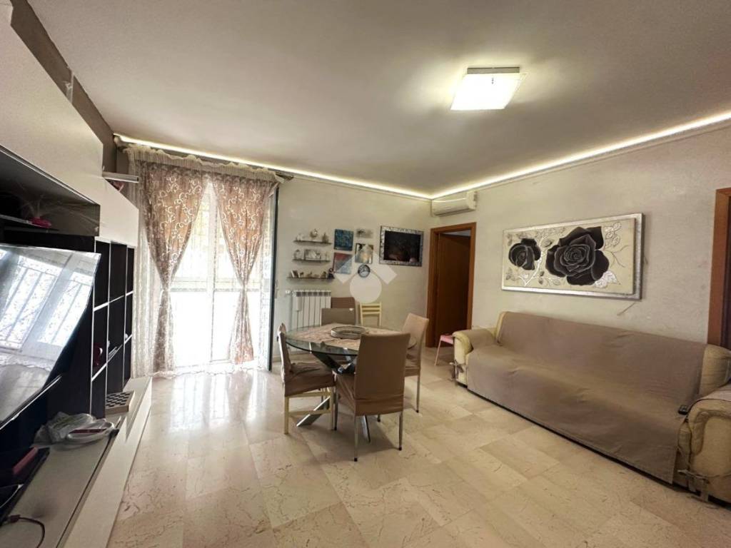 Appartamento a Canosa di puglia in Via Strabone, 9 - Foto 4