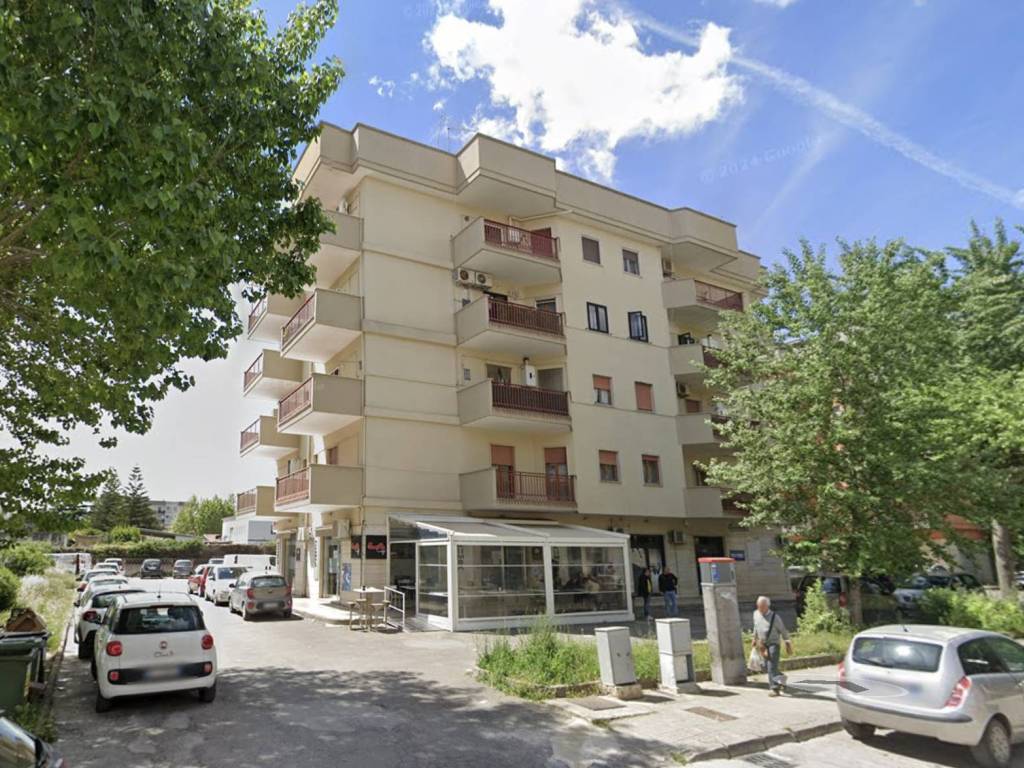 Appartamento a Francavilla fontana in Via Aldo Moro, 148 - Foto 2