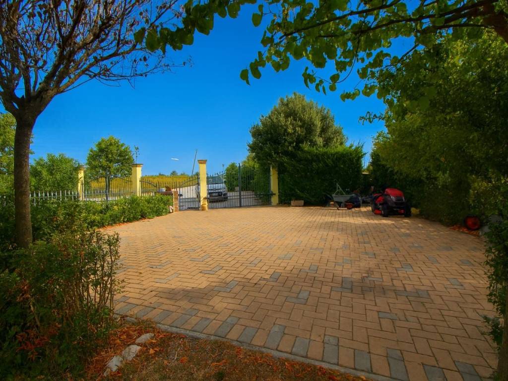Villa a Jesi in Via Gangalia Alta, 20 - Foto 4