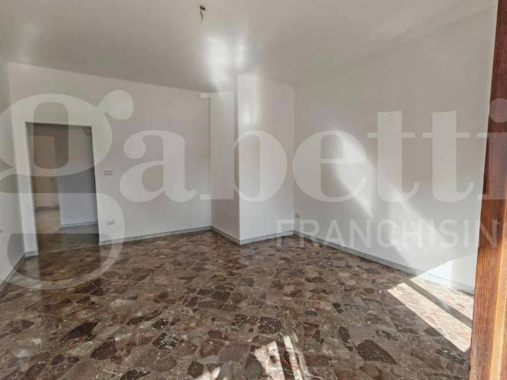 Appartamento a Trani in Via Ugo la Malfa - Foto 5